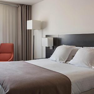 Standard Zimmer mit Kingsize-Bett